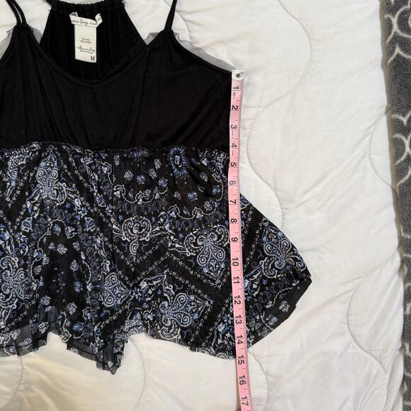 American Rag Cie Tank Top Black Pixie Mesh Hem Paisley Boho Festival Vibes M - Picture 11 of 11